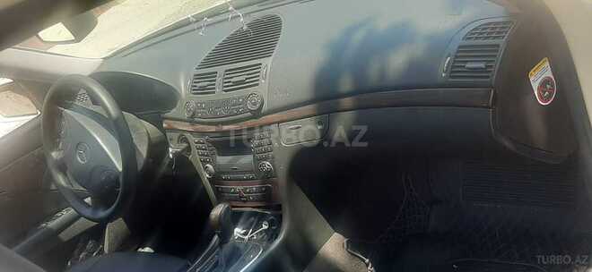 Mercedes E 220 2005, 346,213 km - 2.2 л - Biləsuvar