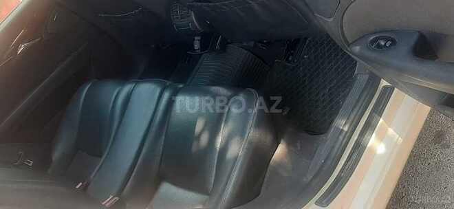 Mercedes E 220 2005, 346,213 km - 2.2 л - Biləsuvar