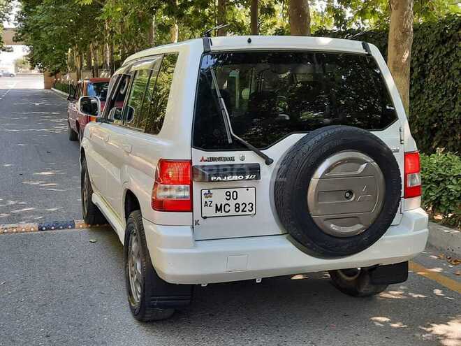 Mitsubishi Pajero io 2000, 380,000 km - 1.8 l - Bakı