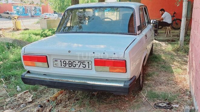 LADA (VAZ) 2107 2006, 19,658 km - 1.6 l - Füzuli