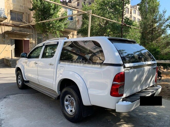 Toyota Hilux 2008, 155,000 km - 2.7 l - Bakı