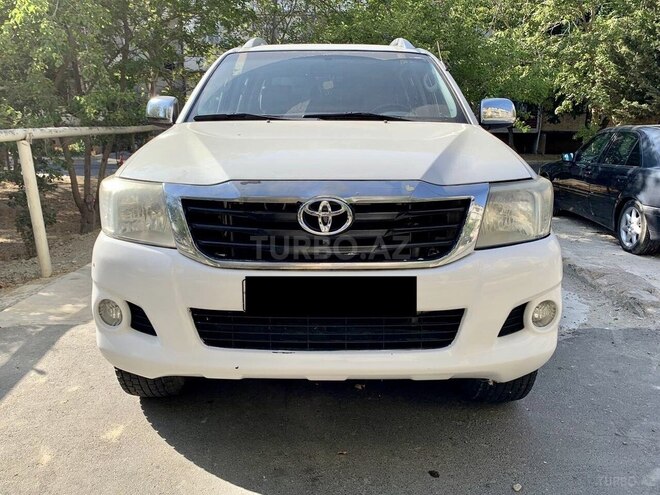 Toyota Hilux 2008, 155,000 km - 2.7 l - Bakı