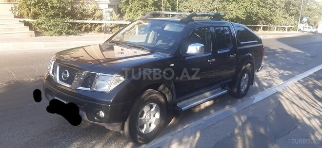 Nissan Navara 2011, 298,000 km - 2.5 л - Bakı