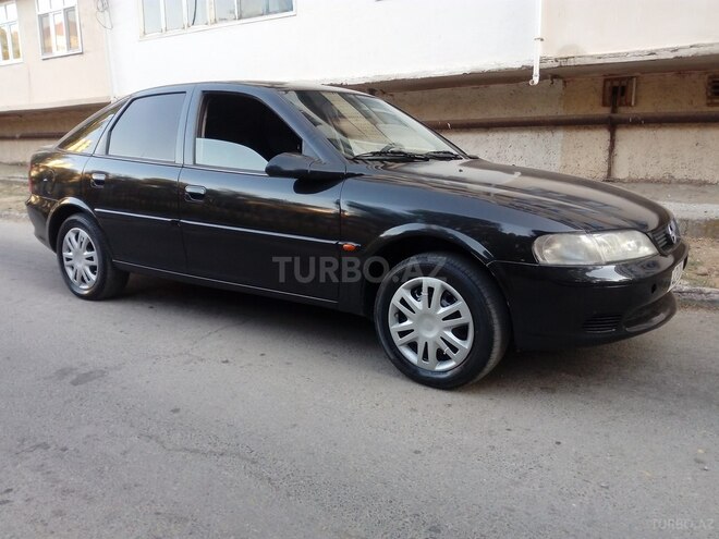 Opel Vectra 1997, 252,000 km - 1.8 l - Sumqayıt