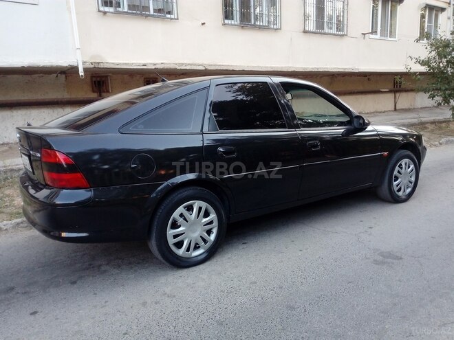 Opel Vectra 1997, 252,000 km - 1.8 l - Sumqayıt