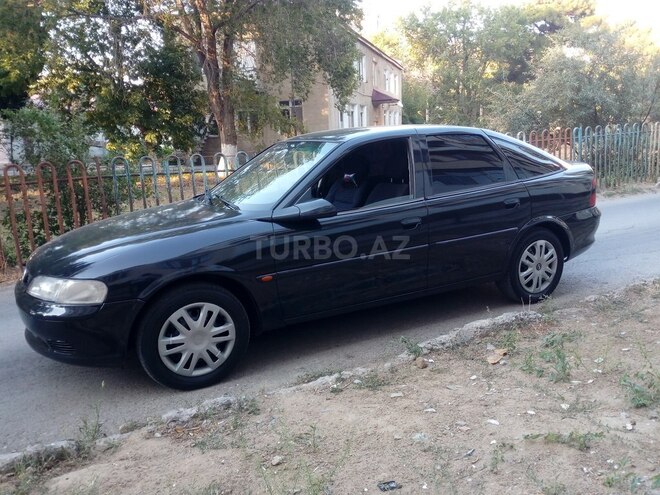 Opel Vectra 1997, 252,000 km - 1.8 l - Sumqayıt