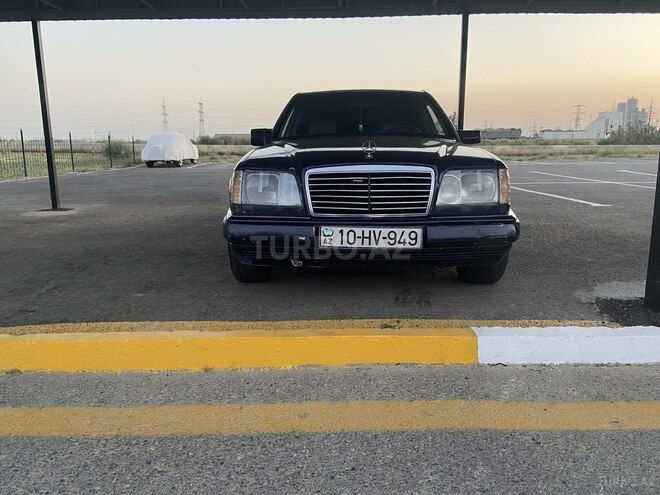 Mercedes E 220 1994, 560,000 km - 2.2 l - Bakı