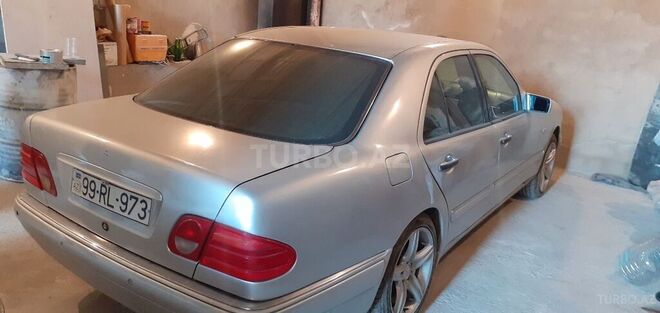 Mercedes C 220 1995, 108,560 km - 2.0 l - Bakı