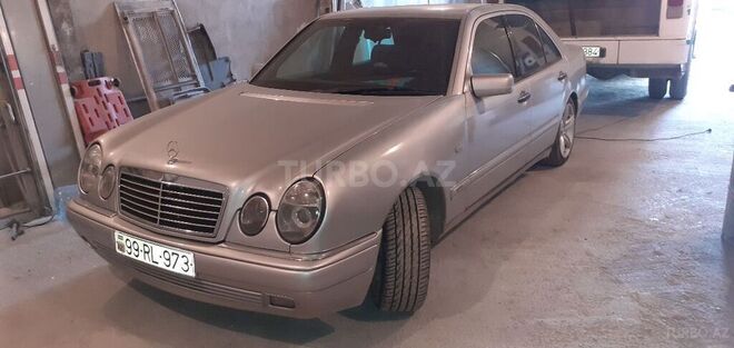 Mercedes C 220 1995, 108,560 km - 2.0 l - Bakı