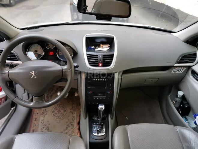 Peugeot 207 2007, 114,000 km - 1.6 л - Bakı