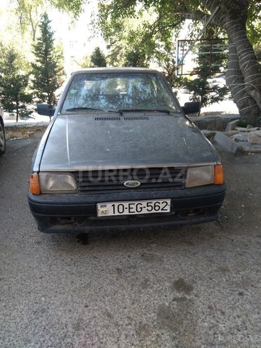 Ford Escort 1985, 250,000 km - 1.8 л - Bakı