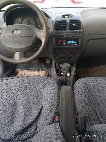 Hyundai Accent 2002, 256,000 km - 1.6 l - Bakı