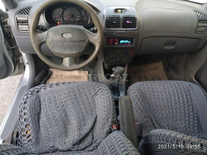 Hyundai Accent 2002, 256,000 km - 1.6 l - Bakı