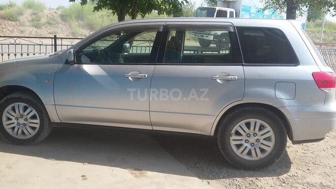 Mitsubishi Airtrek 2002, 230,000 km - 2.0 l - Şirvan