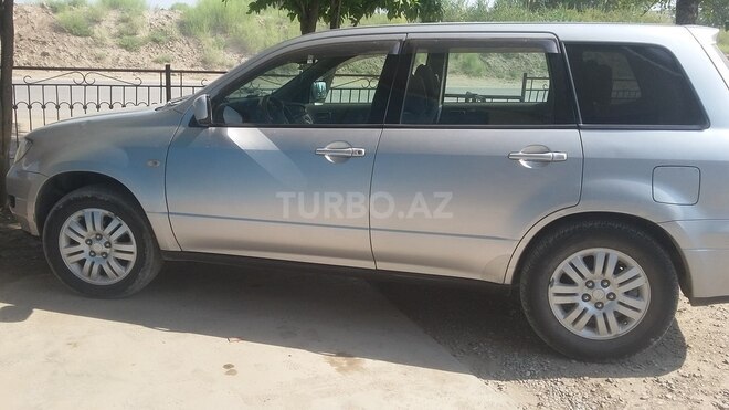 Mitsubishi Airtrek 2002, 230,000 km - 2.0 l - Şirvan