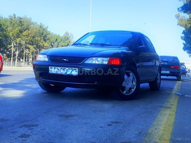 Opel Vectra 1998, 256,352 km - 1.8 l - Bakı