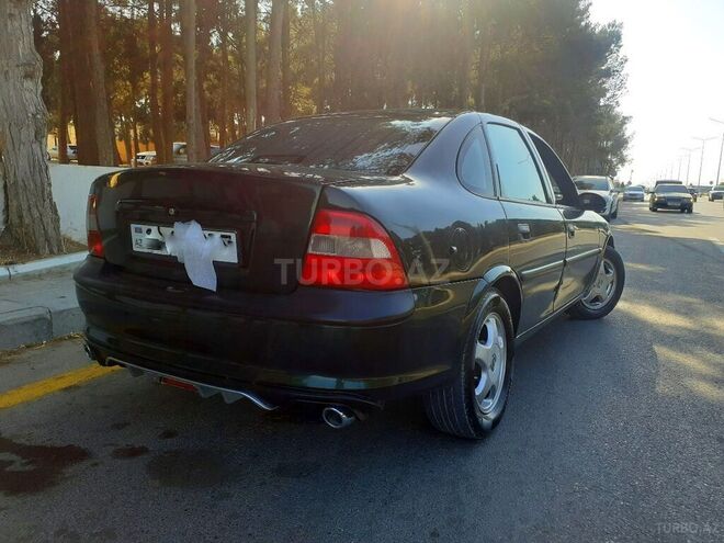 Opel Vectra 1998, 256,352 km - 1.8 l - Bakı