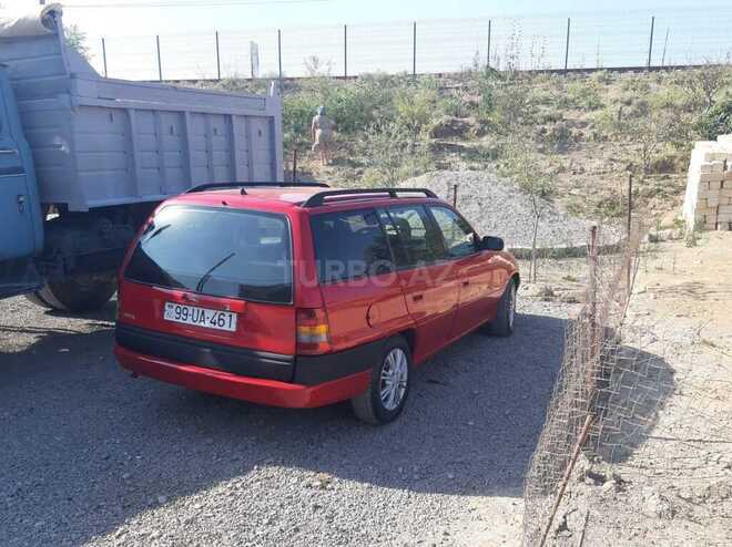 Opel Astra 1995, 26,000 km - 1.6 l - Sumqayıt