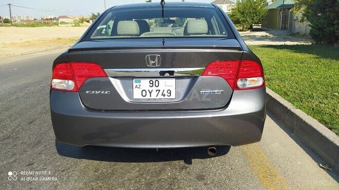 Honda Civic 2010, 242,000 km - 1.3 l - Bakı