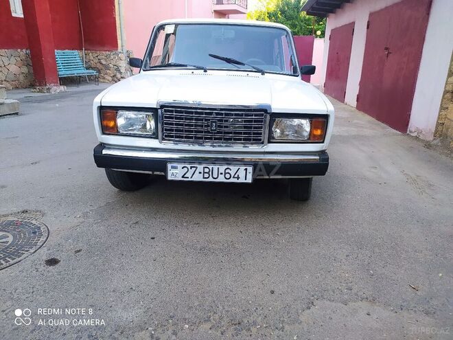 LADA (VAZ) 2107 2004, 880,000 km - 1.6 l - Qusar