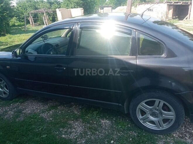 Volkswagen Passat 1998, 223,653 km - 1.8 l - Qusar