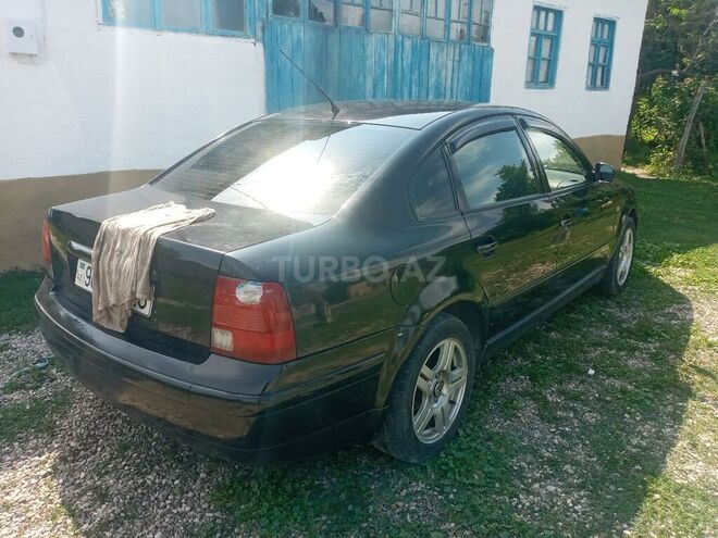 Volkswagen Passat 1998, 223,653 km - 1.8 l - Qusar