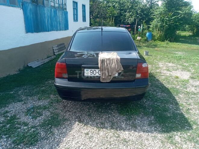 Volkswagen Passat 1998, 223,653 km - 1.8 l - Qusar