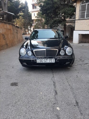 Mercedes E 220 2000, 501,000 km - 2.2 л - Bakı