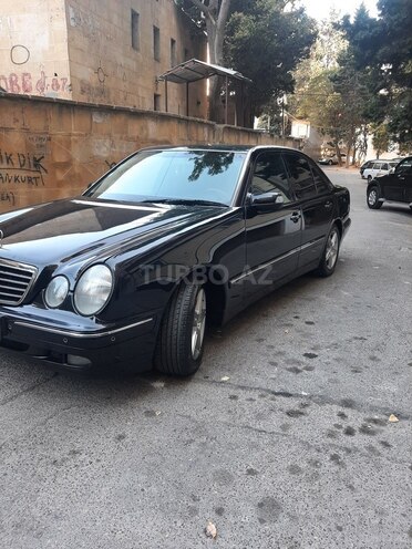 Mercedes E 220 2000, 501,000 km - 2.2 л - Bakı
