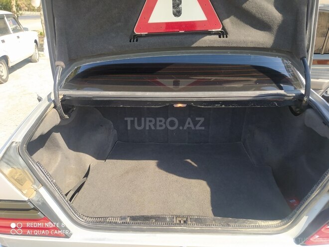 Mercedes E 230 1990, 226,559 km - 2.3 л - Sumqayıt