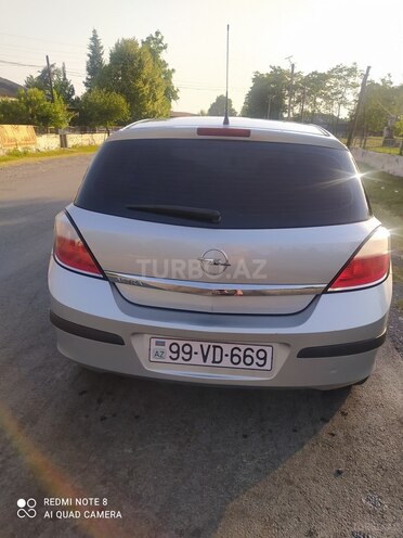 Opel Astra 2005, 190,000 km - 1.4 л - Zaqatala
