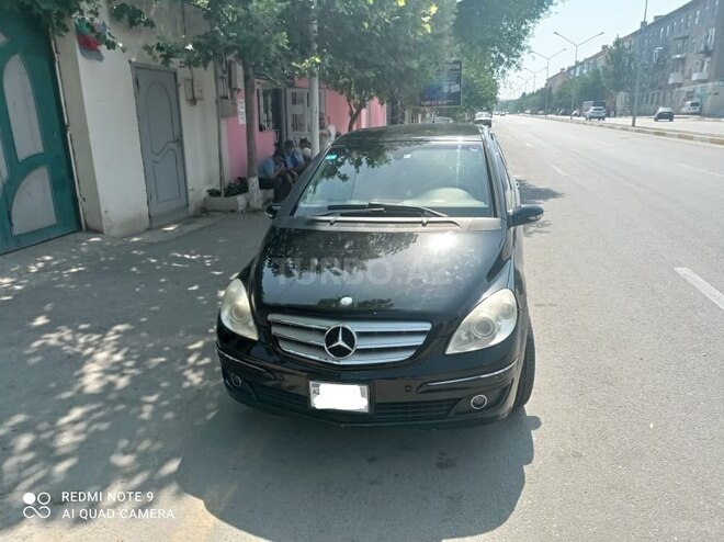 Mercedes B 170 2006, 215,000 km - 1.7 л - Sumqayıt