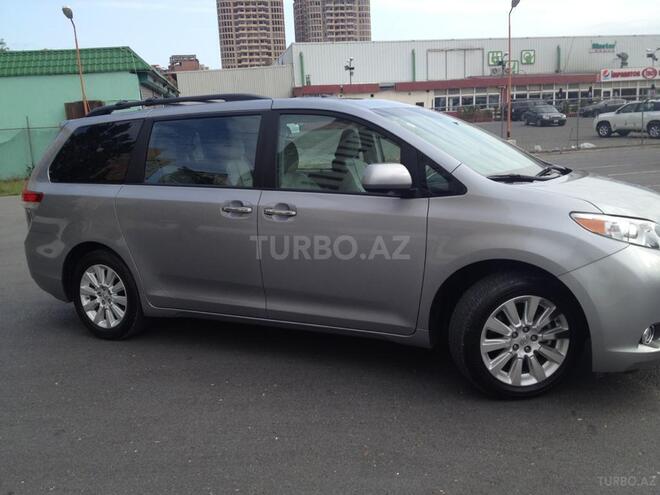 Toyota Sienna 2011, 67,000 km - 3.5 l - Bakı