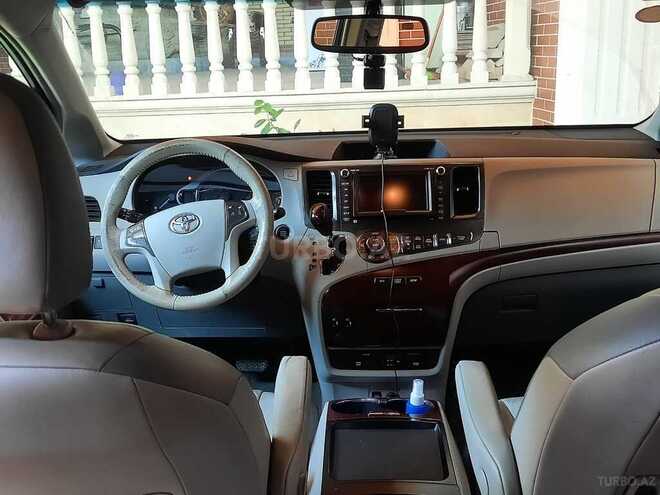Toyota Sienna 2011, 67,000 km - 3.5 l - Bakı