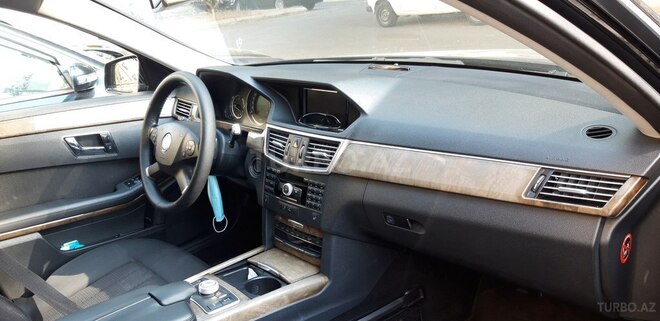 Mercedes E 350 2009, 203,000 km - 3.5 л - Bakı