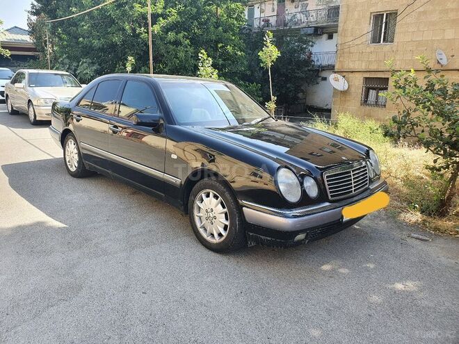 Mercedes E 200 1998, 328,750 km - 2.0 l - Bakı