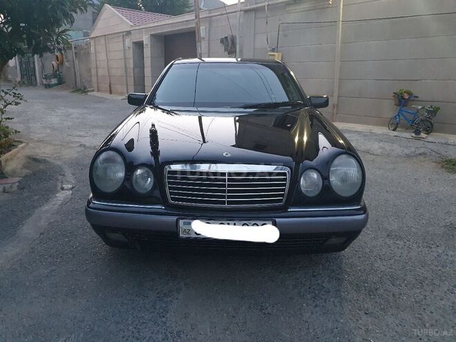 Mercedes E 200 1998, 328,750 km - 2.0 l - Bakı