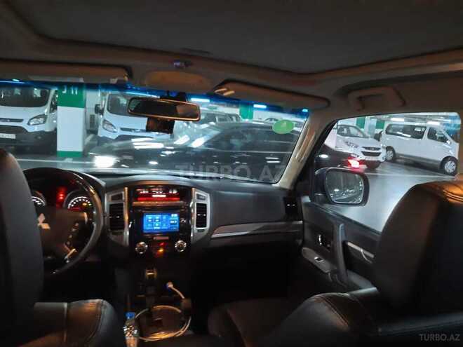 Mitsubishi Pajero 2014, 353,000 km - 3.8 l - Bakı