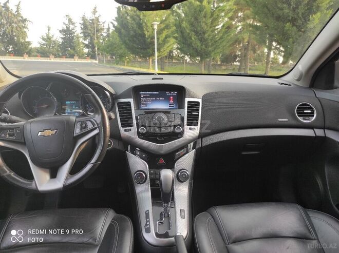 Chevrolet Cruze 2013, 90,500 km - 1.4 l - Qax