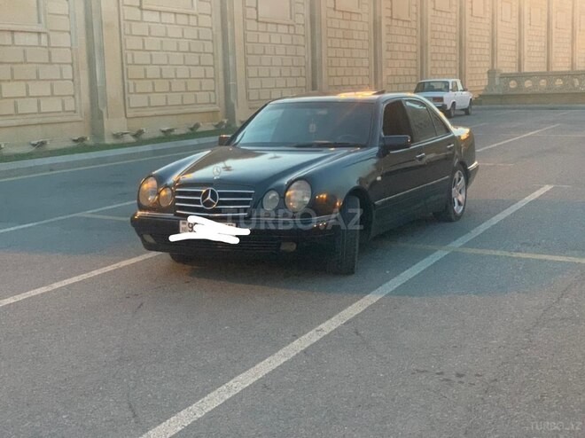 Mercedes E 240 1998, 347,500 km - 2.4 l - Bakı