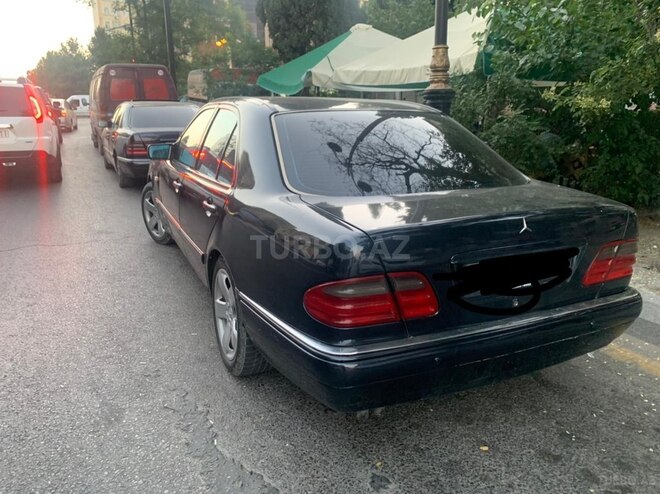 Mercedes E 240 1998, 347,500 km - 2.4 l - Bakı