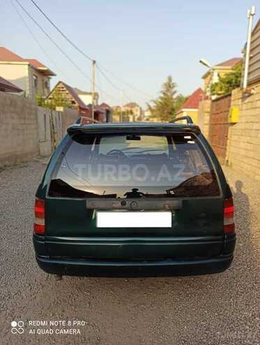 Opel Astra 1994, 299,800 km - 1.8 l - Bakı