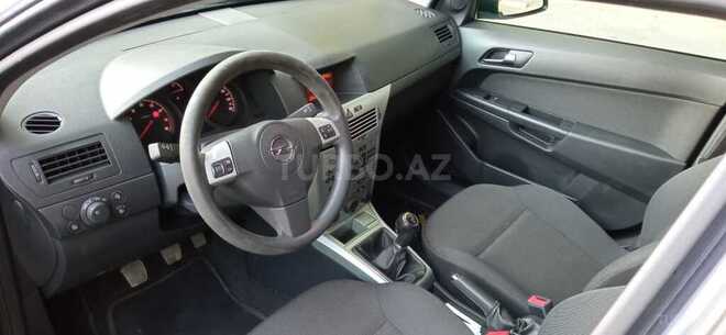 Opel Astra 2009, 184,000 km - 1.4 l - Mingəçevir