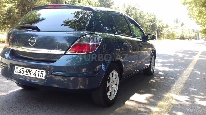 Opel Astra 2009, 184,000 km - 1.4 l - Mingəçevir
