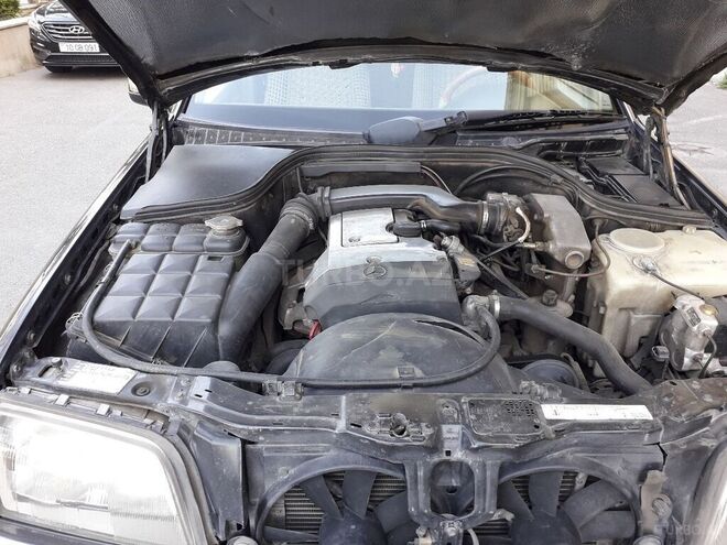 Mercedes C 180 1995, 274,200 km - 1.8 л - Bakı