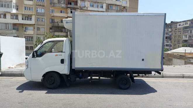 Hyundai H 100 2010, 300,000 km - 2.7 l - Bakı