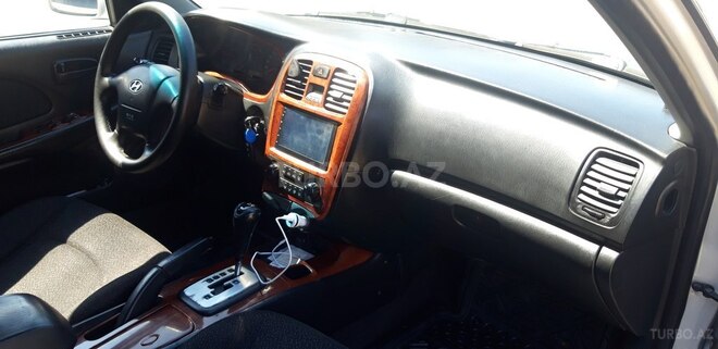 Hyundai Sonata 2005, 180,000 km - 2.0 l - Bakı