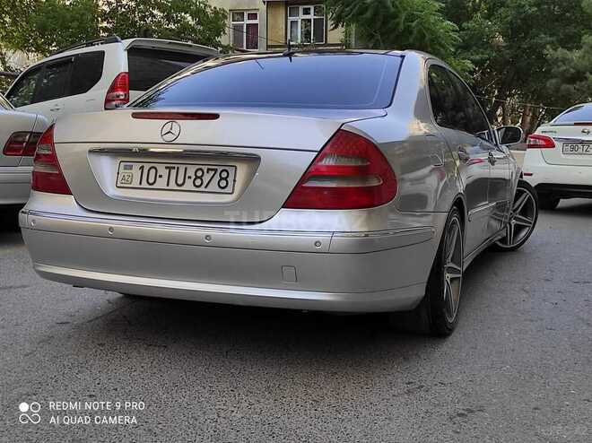 Mercedes E 240 2002, 268,795 km - 2.6 l - Bakı