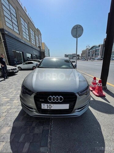 Audi S6 2013, 122,000 km - 4.0 л - Bakı