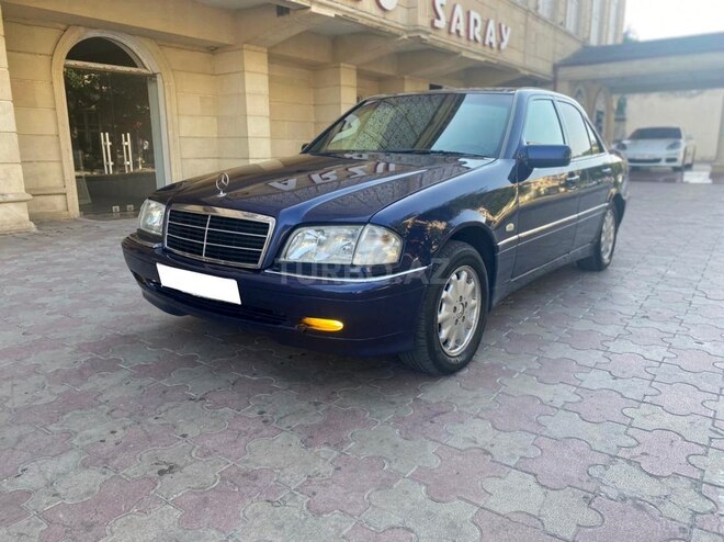 Mercedes C 220 1998, 282,000 km - 2.2 l - Bakı